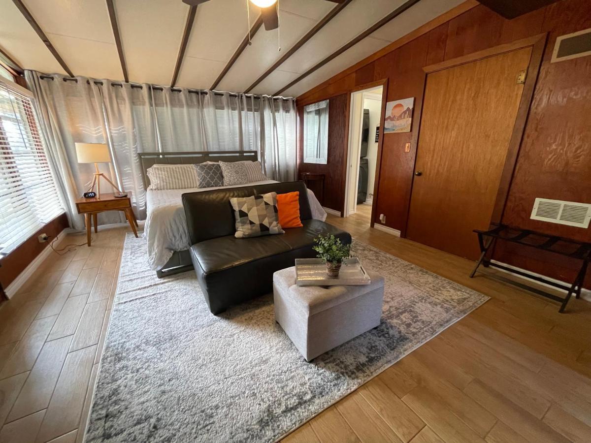 Mid Century Modern Beauty Villa San Antonio Buitenkant foto
